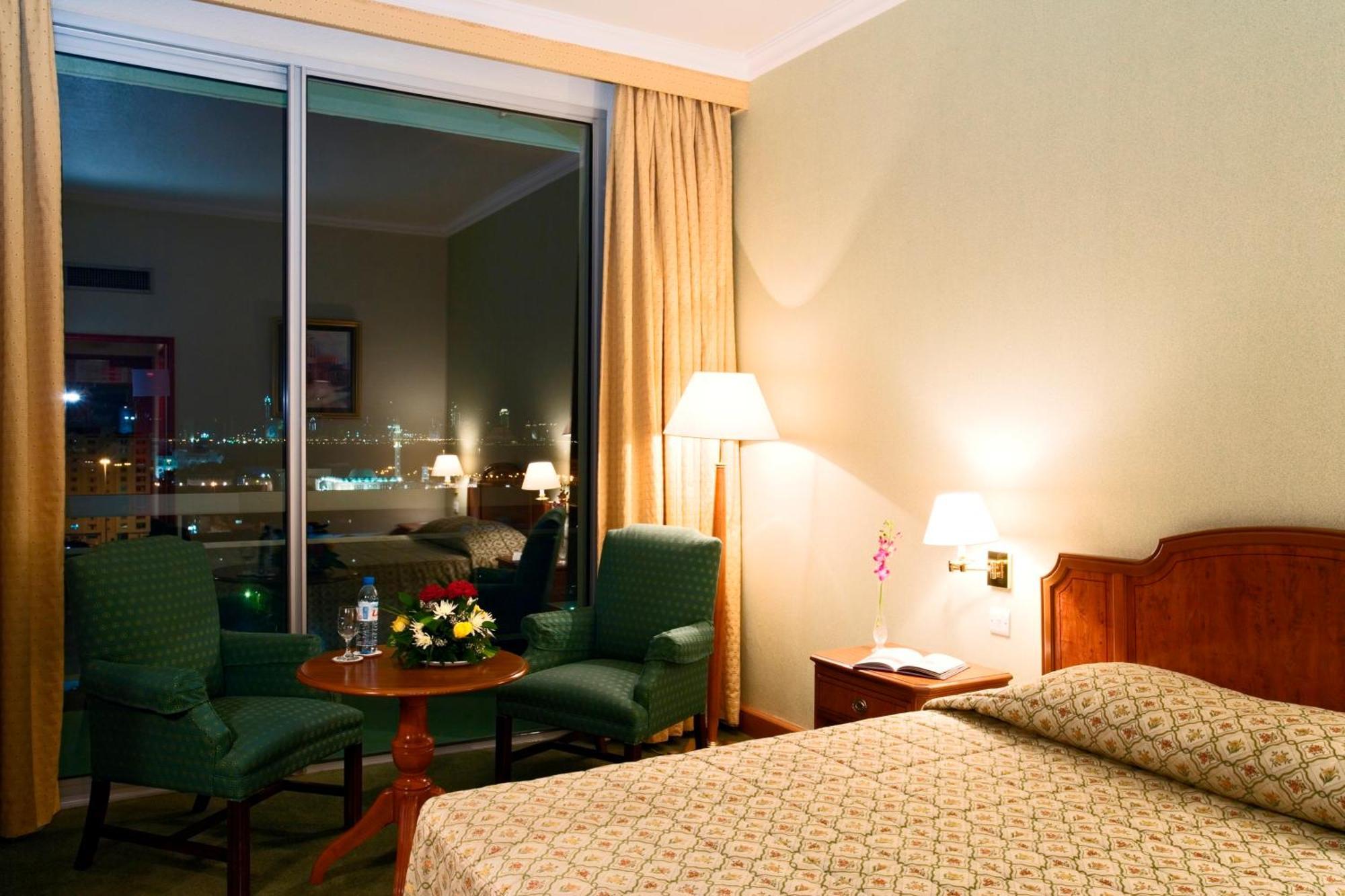 Treffen House Doha - Souq Waqif And Next To Msheireb Metro Station Hotel Værelse billede